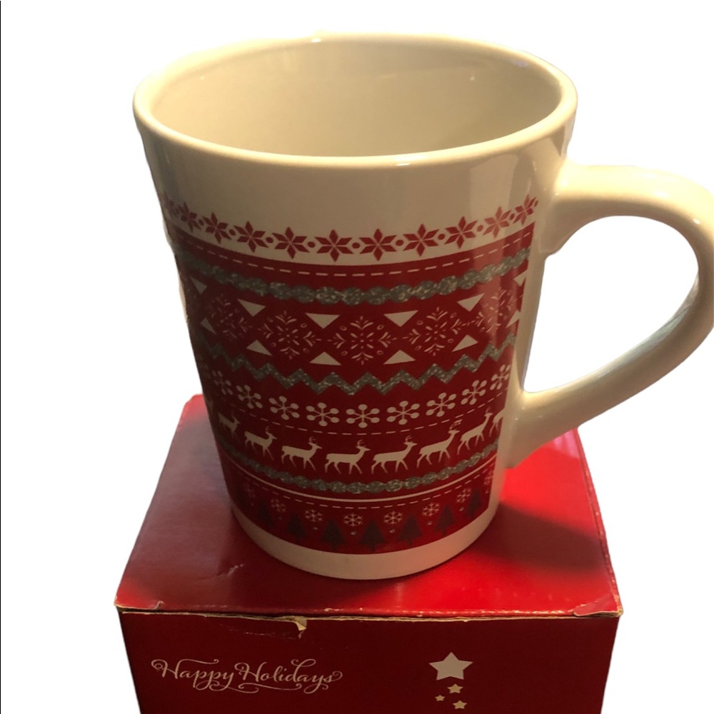 14-0z Boxed mug ugly Christmas sweater Reindeer Happy Holidays New in the box